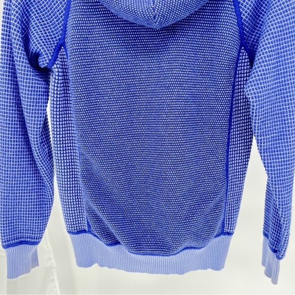 Title Nine Women’s Full Zip Hoodie Sweater Size L Pockets Patterned - Picture 9 of 10